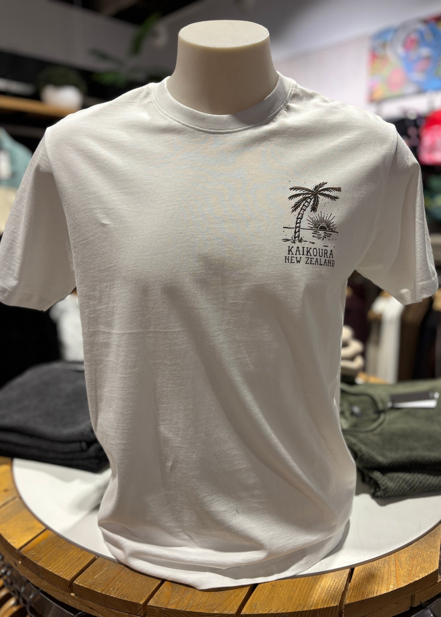 Good Vibes Palm -White | Abbbey Road Kaikoura