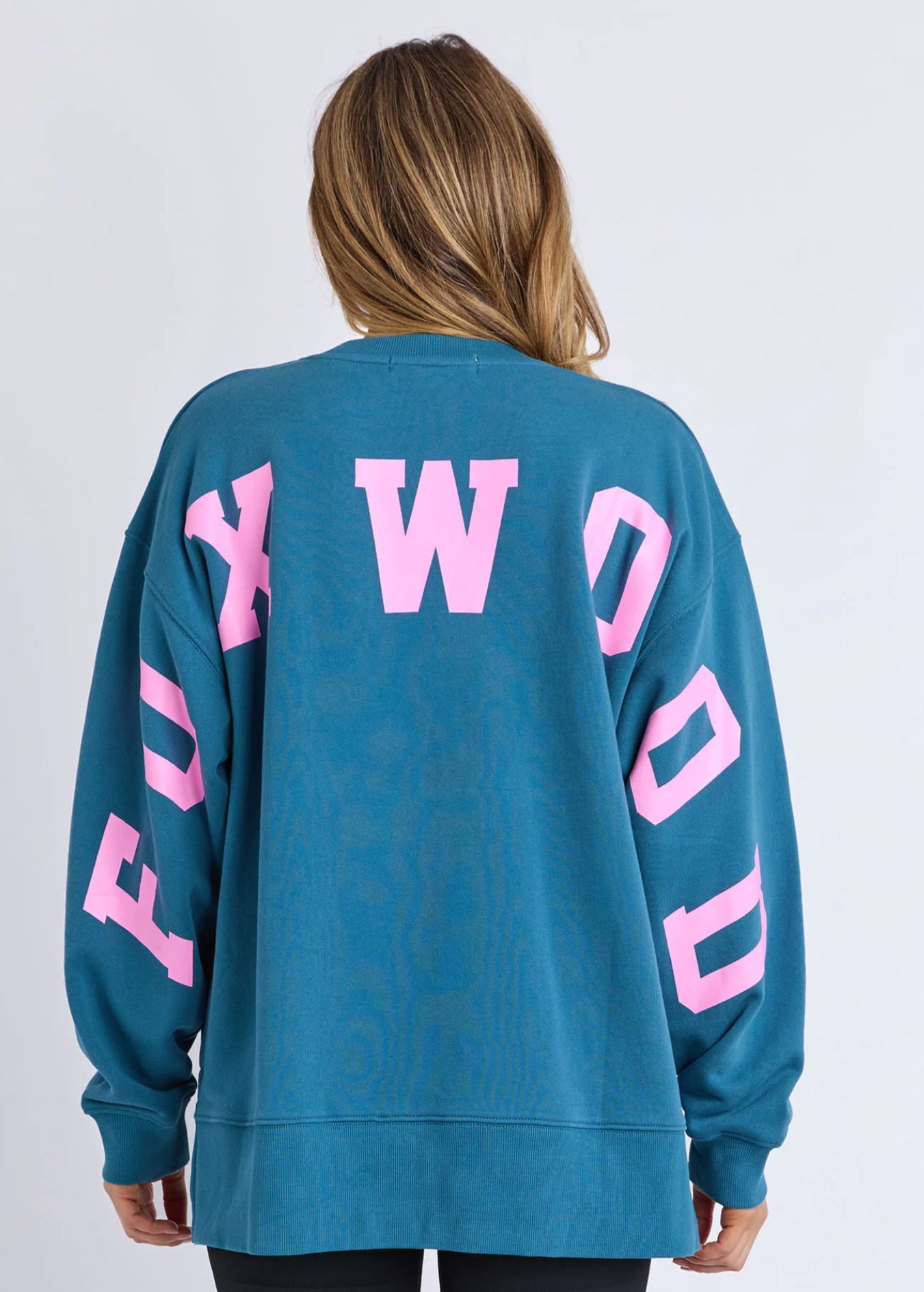 Interval Crew - Ocean/Neon Pink | Abbey Road Kaikoura