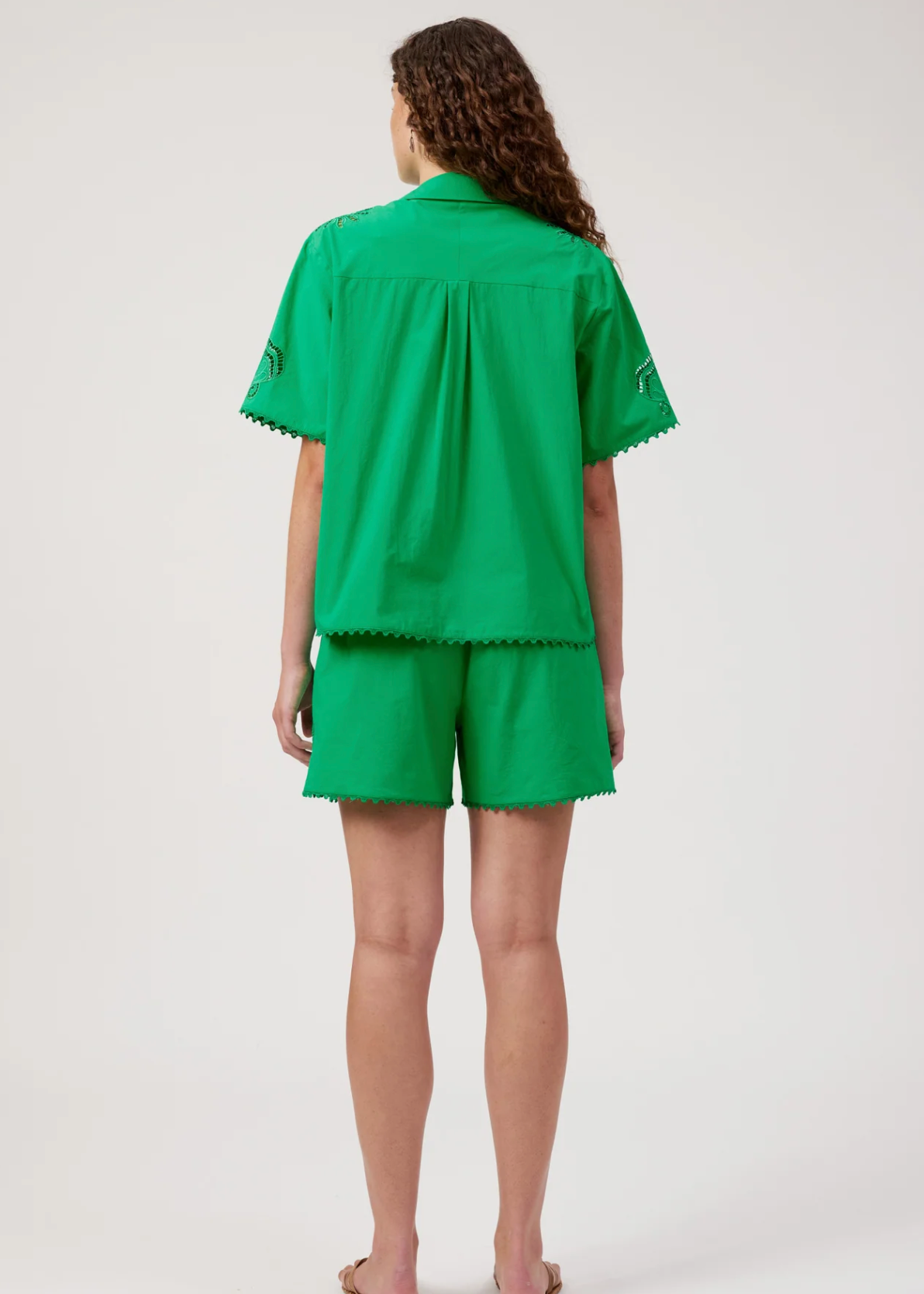 Larissa Broderie Shirt - Green | Abbey Road Kaikoura