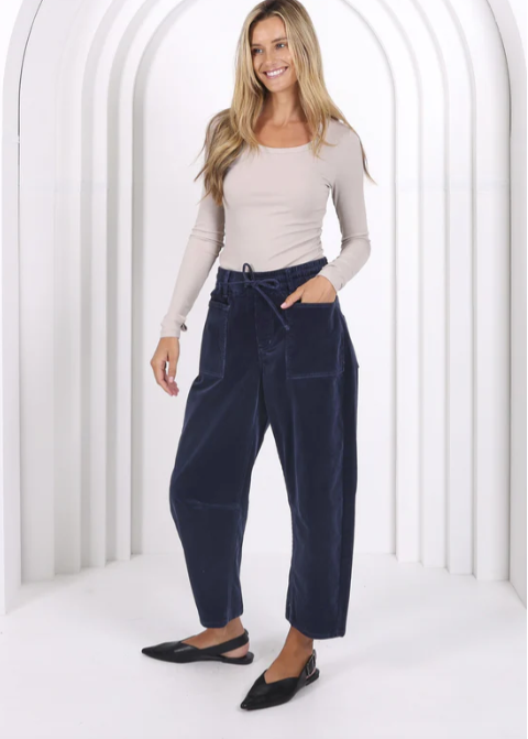 Leo Barrel Jeans Corduroy - Smoke Navy | Abbey Road Kaikoura