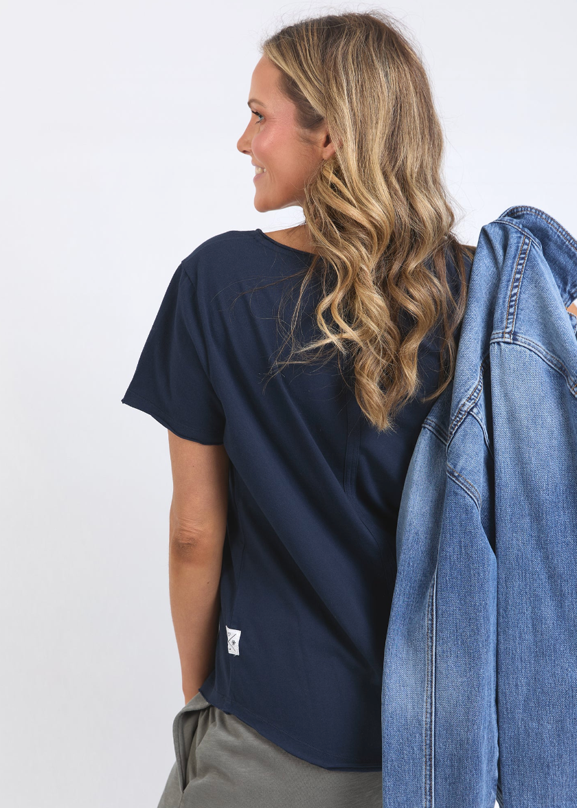 Pima Vee Tee - Navy | Abbey Road Kaikoura