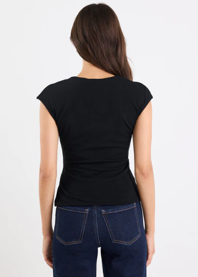 Magnetic Black Crossover Front Top | Abbey Road Kaikoura