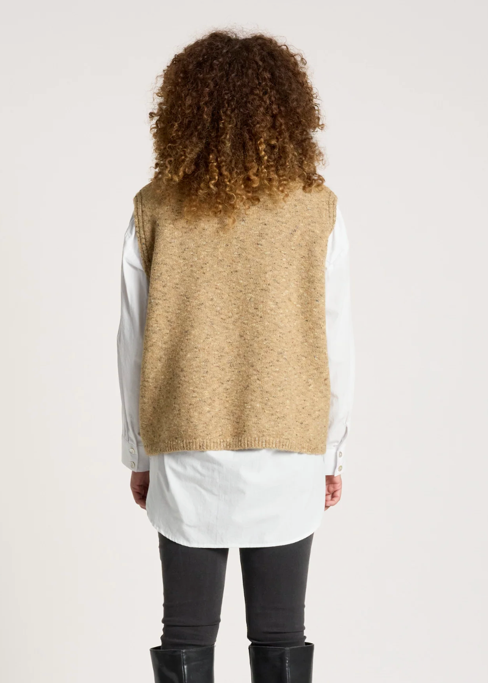 Zarda Knit Vest - Mocha | Abbey Road Kaikoura