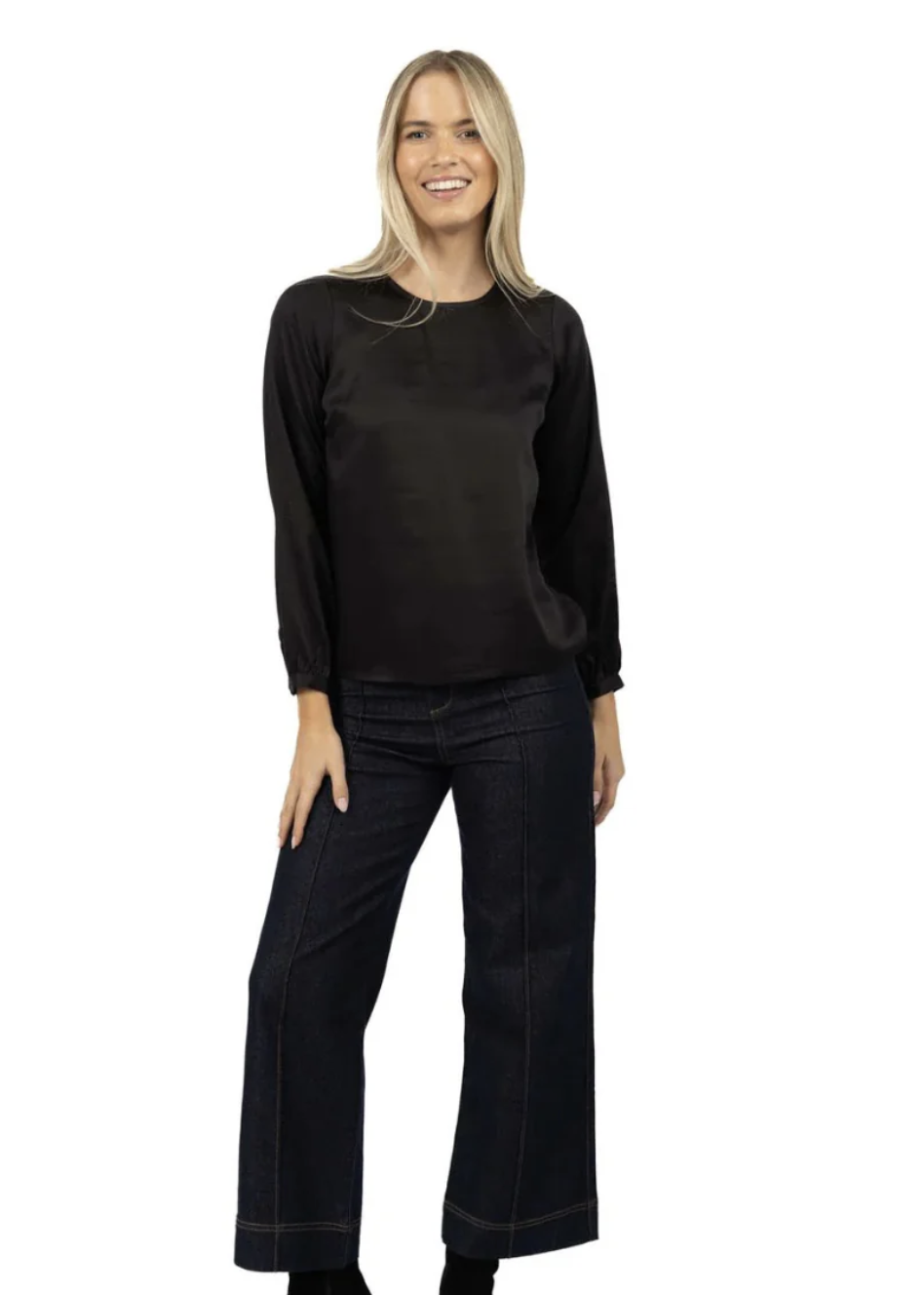 Alina Top Black | Abbey Road Kaikoura