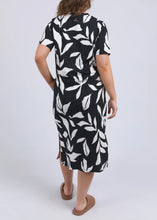 Load image into Gallery viewer, Black_Yardage_Dress_Elm_2 | Abbey Road Kaikoura