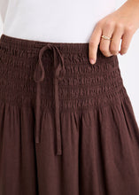 Load image into Gallery viewer, Byron Chocolate Linen Blend Shirred Waist Maxi Skirt | Abbey Road Kaikoura