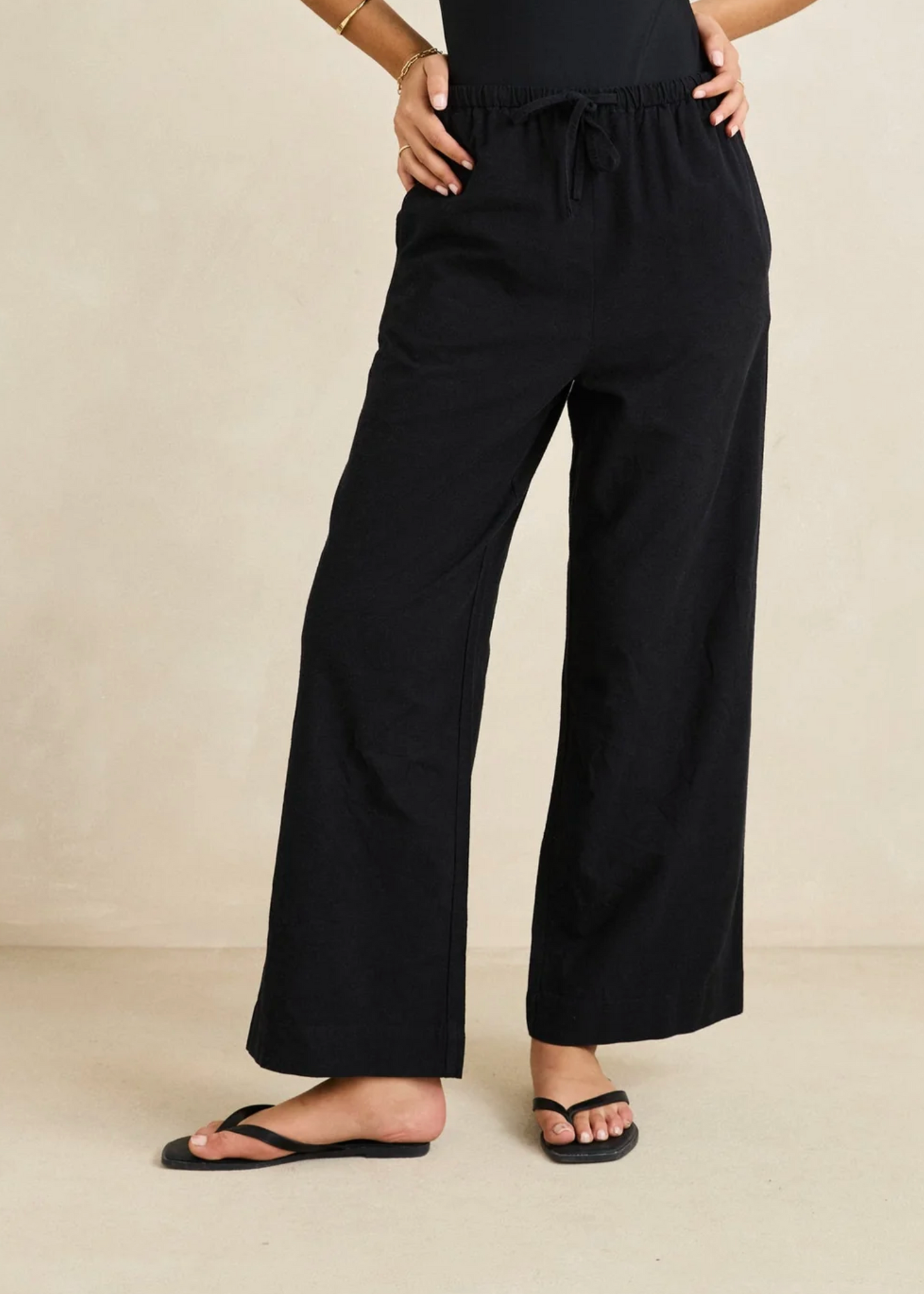 Classic Drawstring Pant - Black | Abbey Road Kaikoura