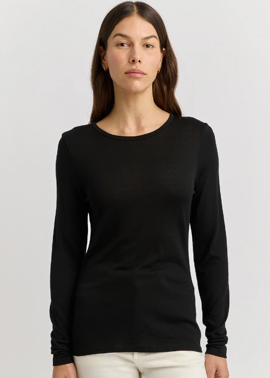 Crew Merino Tee Black | Abbey Road Kaikoura