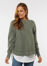 Load image into Gallery viewer, Foxwood Delilah CrewKhaki/Abbey Road Kaikoura