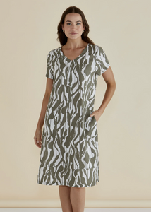 Elwood Dress / Olive Geometric Print | Abbey Road Kaikoura