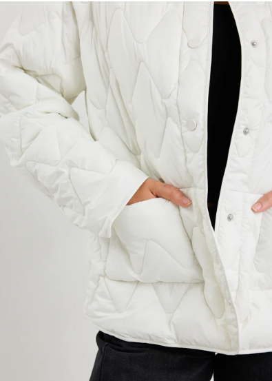 Frankly Ecru Boxy Snap Puffer Jacket | Abbey Road Kaikoura