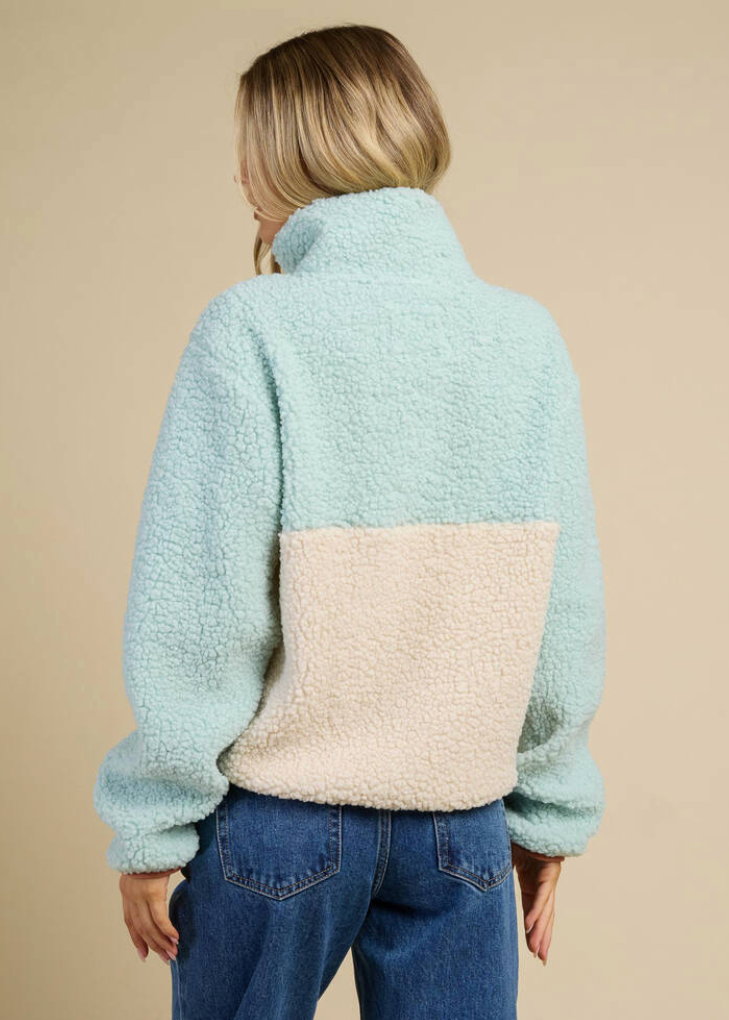 Horizon Mock Neck Colorblock | Abbey Road Kaikoura