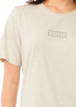 Load image into Gallery viewer, Huffer Women&#39;s Classic Tee/Troupe Oat Marle|Abbey Road