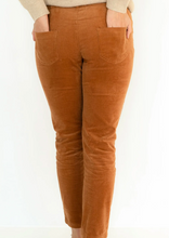 Load image into Gallery viewer, Humidity Queen Cord Jean |Abbey Road