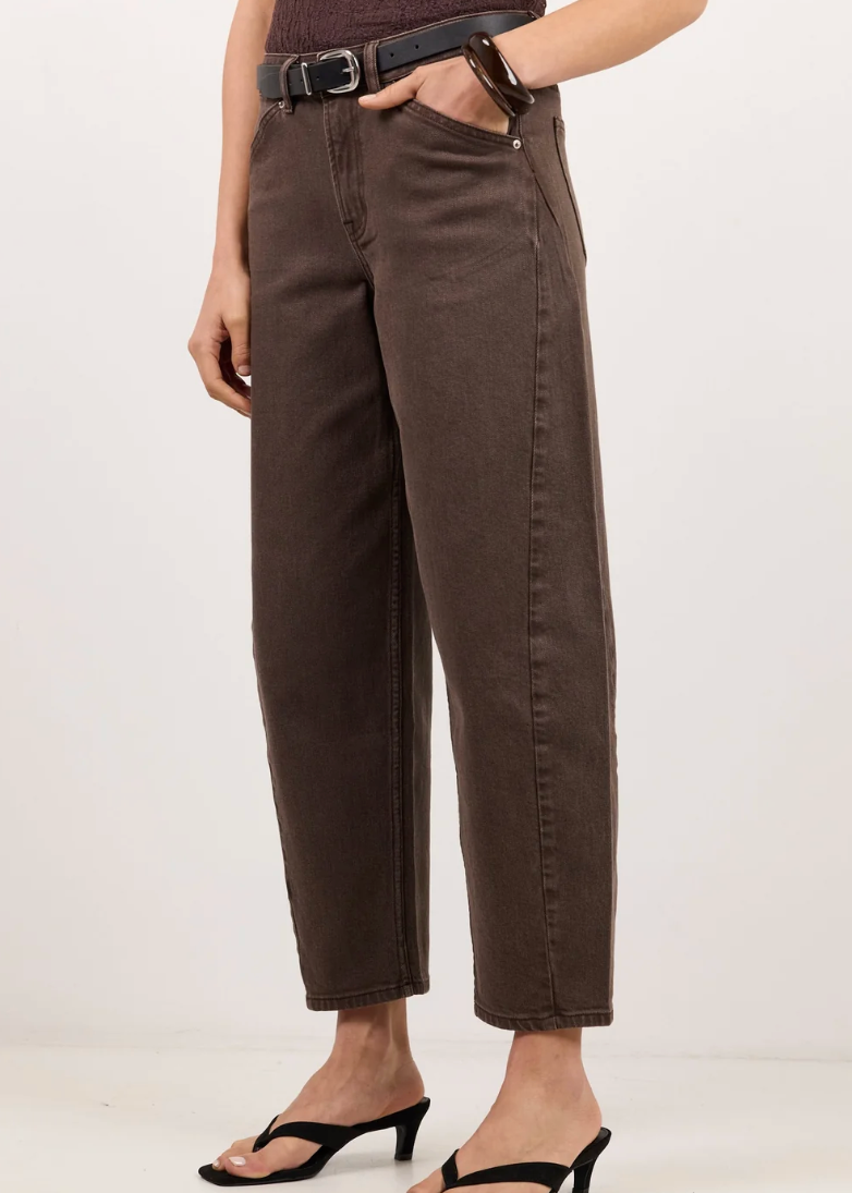 Idolise Mocha Stretch Soft Barrel Jean | Abbey Road Kaikoura