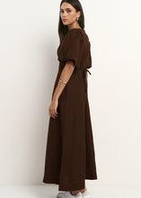 Load image into Gallery viewer, Indulgent Chocolate Puff Sleeve Relaxed Midi Dress | Abbey Road Kaikoura