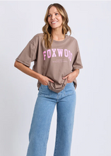 Load image into Gallery viewer, Interval Tee - Brown/Pink | Abbey Road Kaikoura