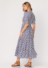Load image into Gallery viewer, Lemon Tree Jayda Dress/Navy Daisy | Abbey Road Kaikoura