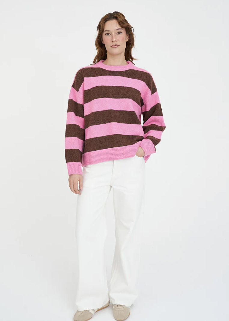 Kenzie Knit Crew Petal/Chestnut | Abbey Road Kaikoura