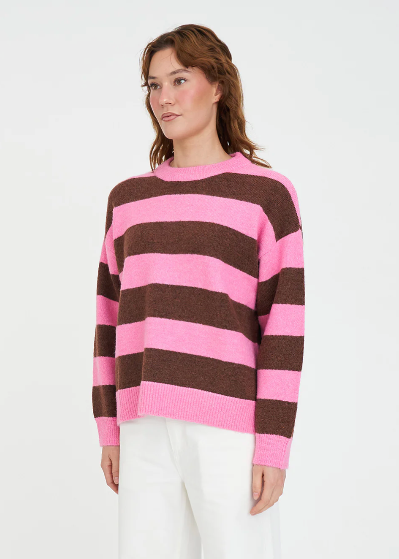 Kenzie Knit Crew Petal/Chestnut | Abbey Road Kaikoura