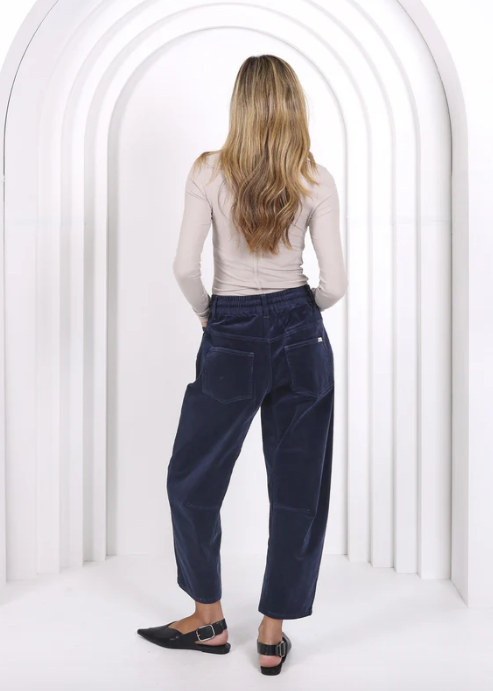 Leo Barrel Jeans Corduroy - Smoke Navy | Abbey Road Kaikoura
