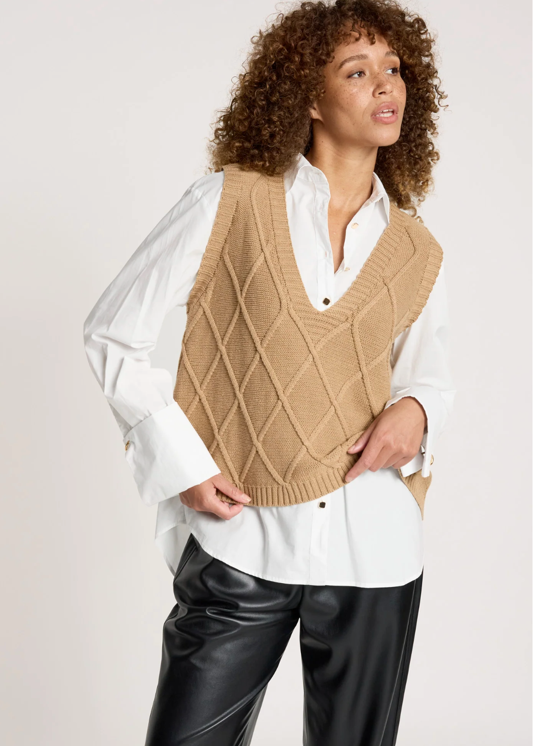 Liora Knit Vest - Mocha  | Abbey Road Kaikoura