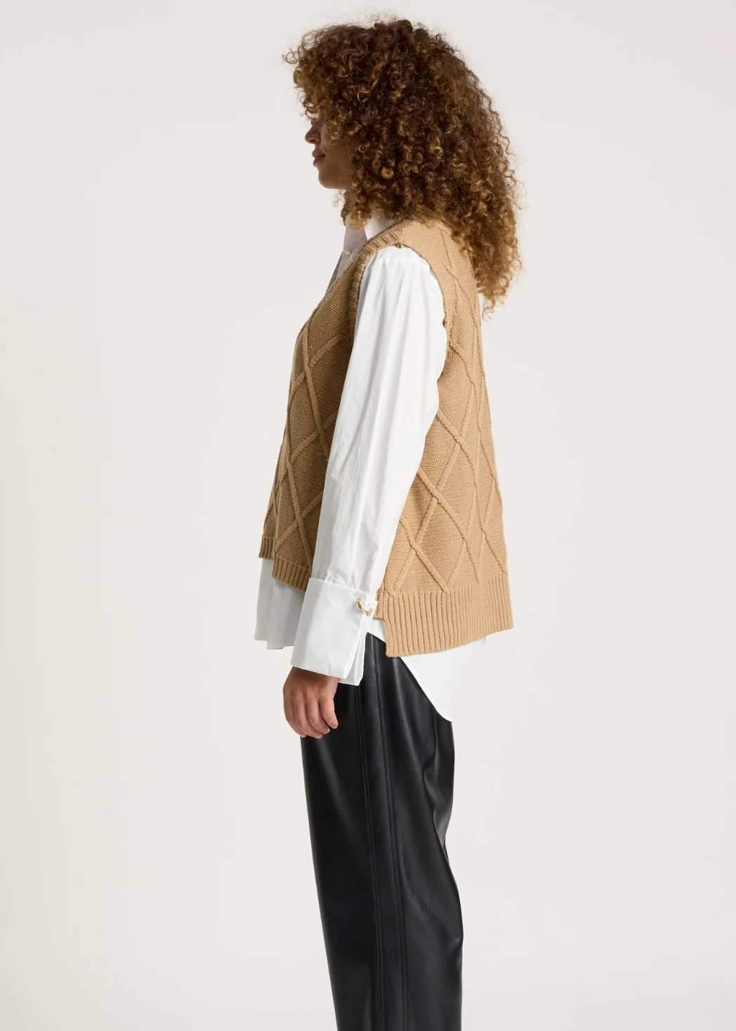 Liora Knit Vest - Mocha  | Abbey Road Kaikoura