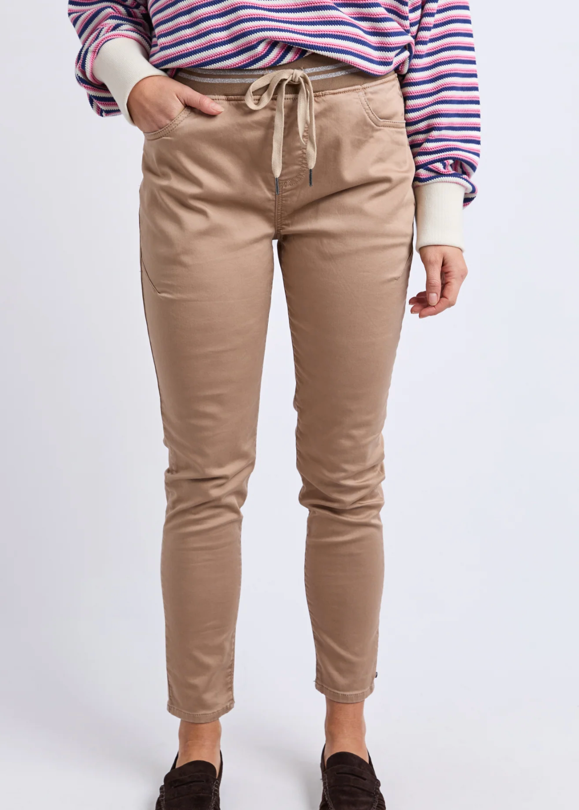 Margo Jogger - Taupe | Abbey Road Kaikoura