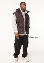 Load image into Gallery viewer, Huffer Mens Block Down Vest/Cocoa |Abbey Road