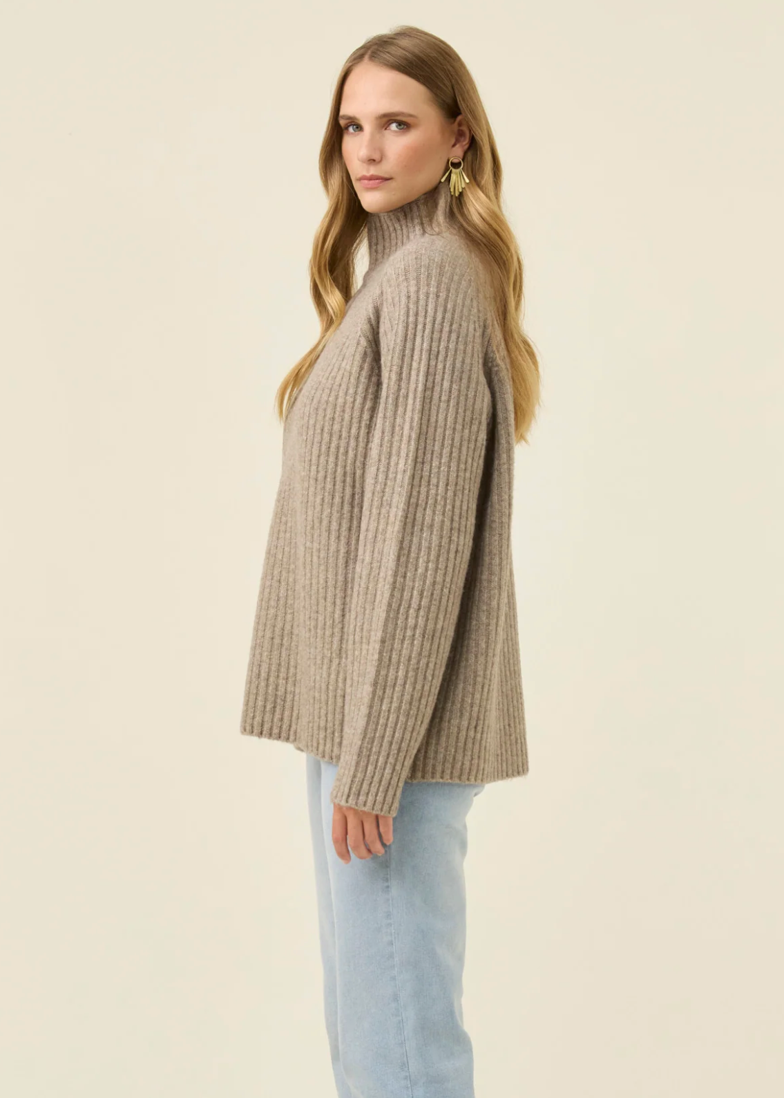 Miru Jumper - Stone| Abbey Road Kaikoura