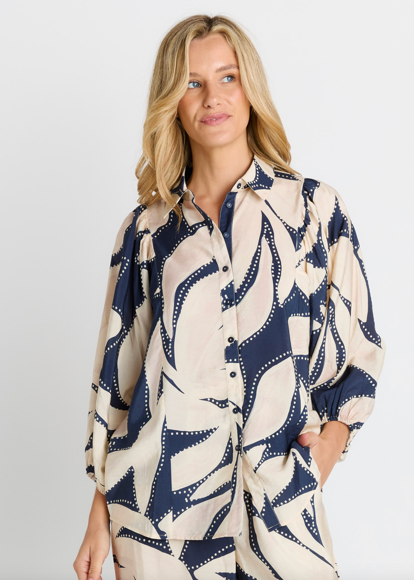 Nova Shirt - Navy Floral | Abbey Road Kaikoura