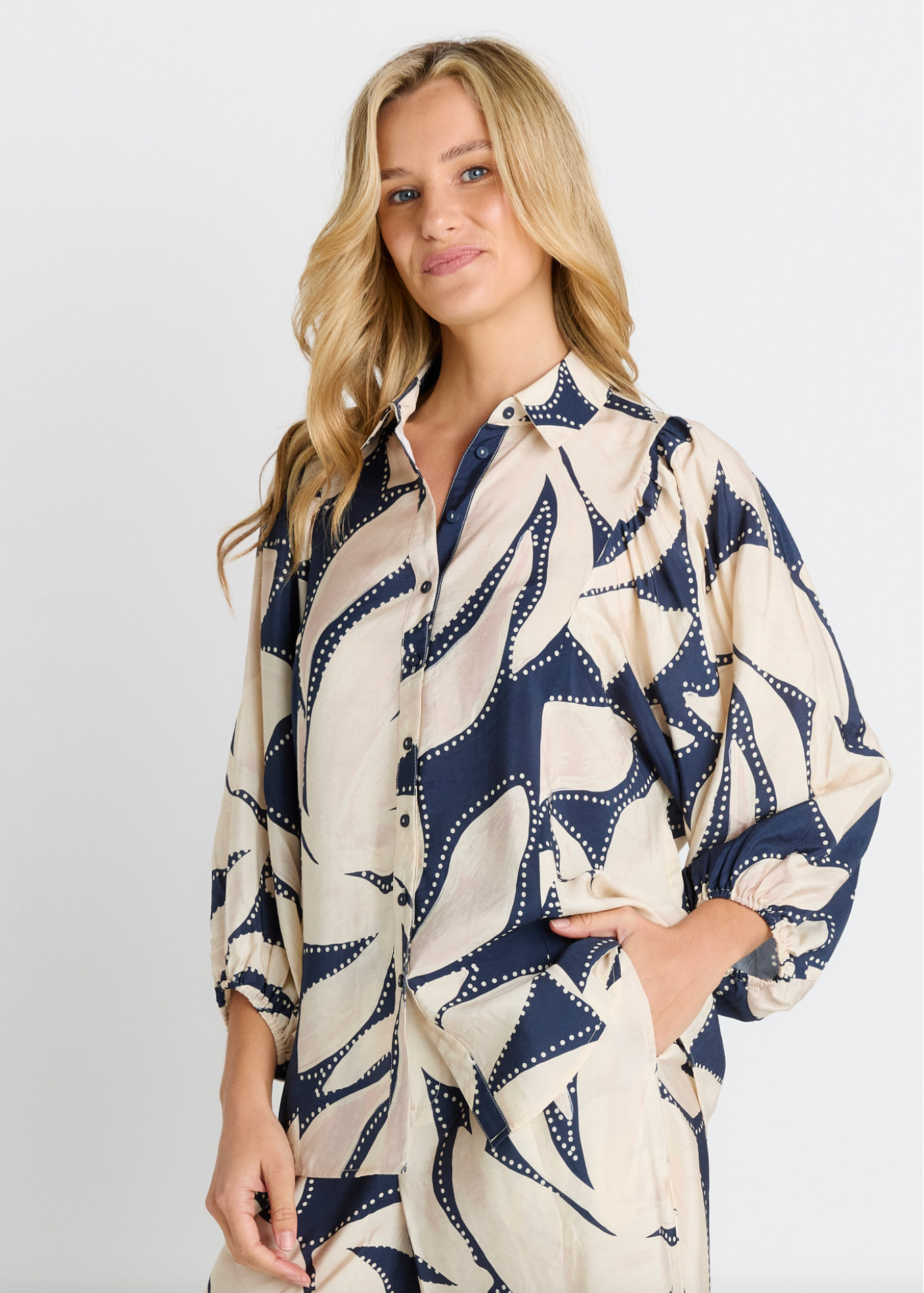 Nova Shirt - Navy Floral | Abbey Road Kaikoura