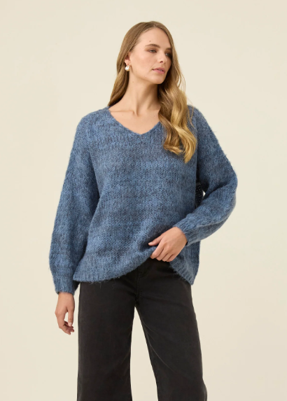 Pallas Jumper Navy | Abbey Road Kaikoura