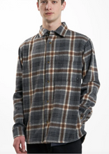 Load image into Gallery viewer, Thrills King Long Sleeve Flannel - Grey Marle|Abbey Road