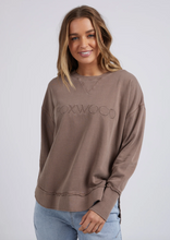 Load image into Gallery viewer, FOXWOOD Simplified Crew - Chocolate Brown | Abbey Road Kaikoura