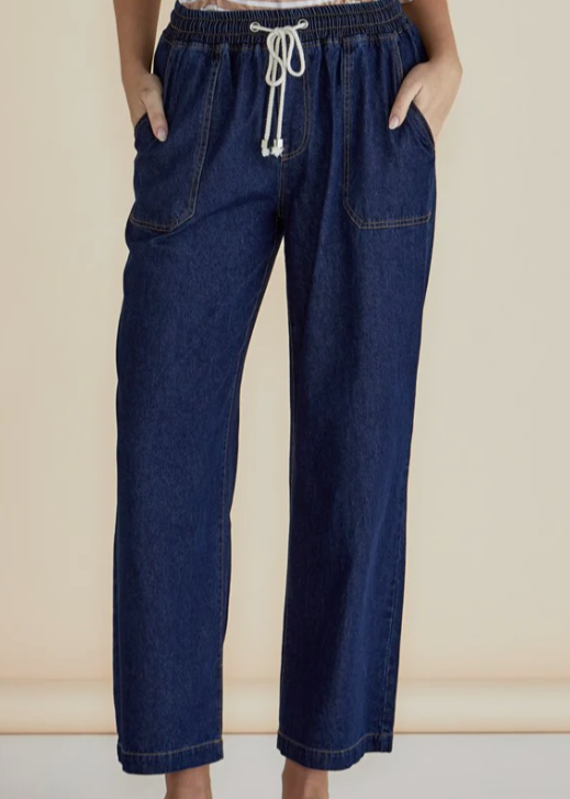 Betty Basics\Drapey Denim Jogger-Sapphire|Abbey Road