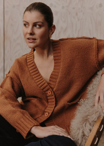 EB & IVE | Katana Cardigan | Abbey Road Kaikoura