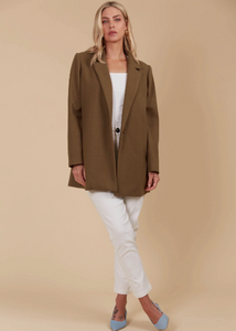 ISLE OF MINE | Kali Coat | Abbey Road Kaikoura