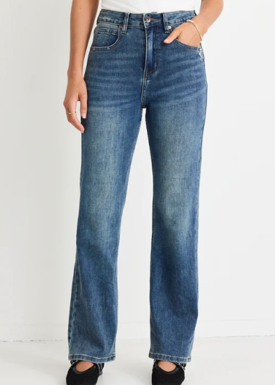 STORIES TO BE TOLD | Farah Jean Mid Blue | Abbey Road Kaikoura