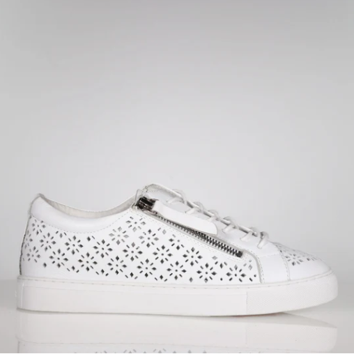 MINX | Zip Band Perf - White | Abbey Road Kaikoura
