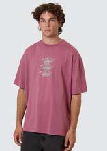 Load image into Gallery viewer, Reality Dreams Box Fit Oversize Tee / Delta Berry | Abbey Road Kaikoura