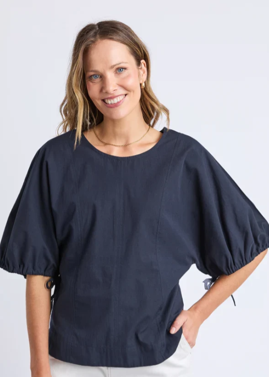 Marie Top Navy | Abbey Road Kaikoura