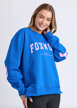 Load image into Gallery viewer, Interval Crew Cobalt/Neon Pink | Abbey Road Kaikoura