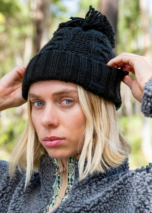 Cozy Up Beanie - Black | Abbey Road Kaikoura