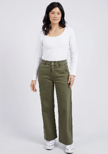 Load image into Gallery viewer, Elm Scarlett Wide Leg Pant - Clover|Abbey Road