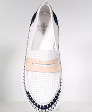 Load image into Gallery viewer, Minx\Tide/Blonde Ink Perf|Abbey Road