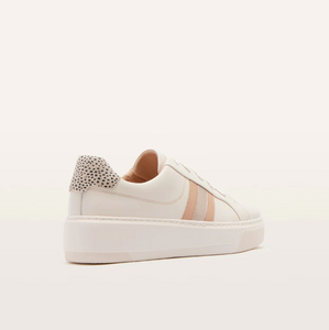 FRANKIE4 Riley White/Pink Tint | Abbey Road Kaikoura