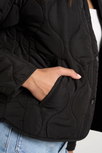 Load image into Gallery viewer, STORIES TO BE TOLD | Apex Collarless Puffer Jacket Black | Abbey Road Kaikoura
