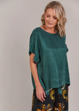 Load image into Gallery viewer, EB &amp; IVE | Eden Relaxed Top | Abbey Road Kaikoura