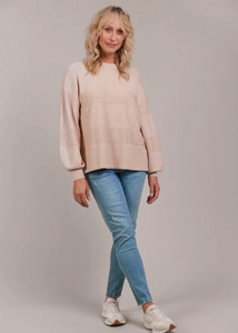 EB & IVE | Estel Knit | Abbey Road Kaikoura
